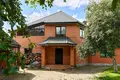 Cottage 263 m² Papiarnianski sielski Saviet, Belarus