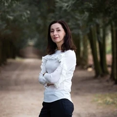 Елена Белявская